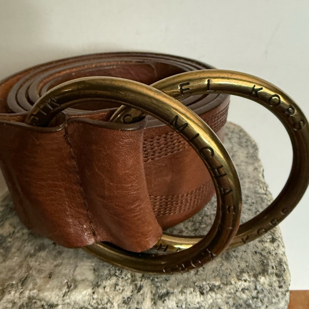 Michael Kors Brown Leather Belt With Brass Buckle - Picture 2 of 15